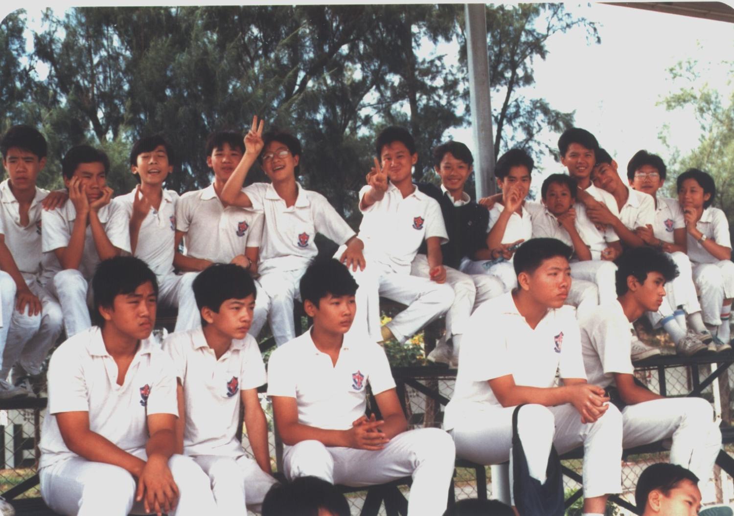 C12
